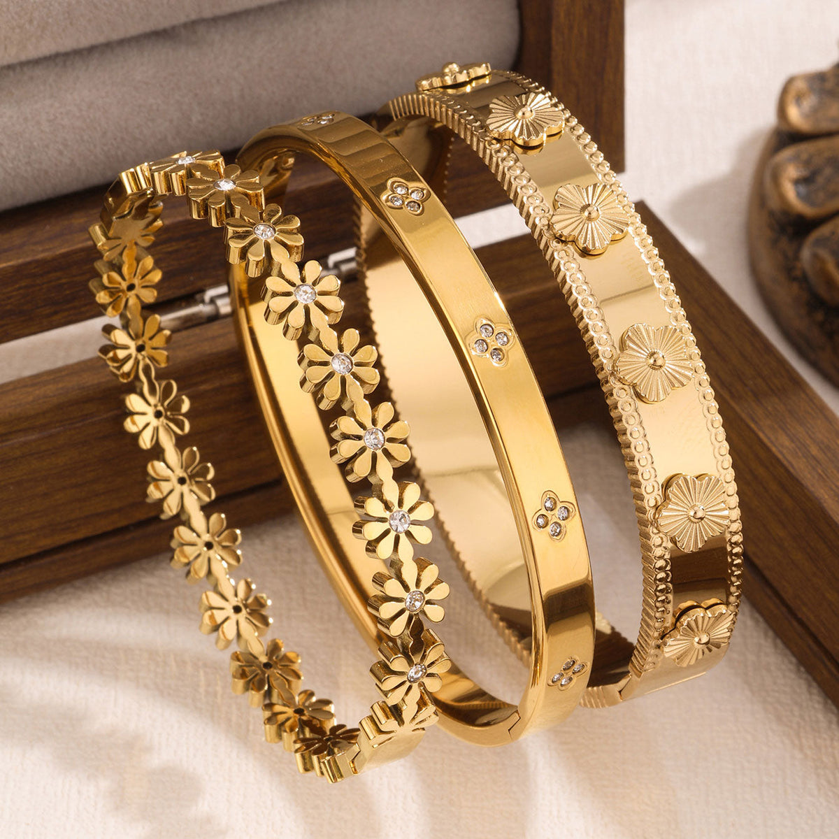 3-Piece Stainless Steel Stackable Bangle Set - Waterproof & Tarnish-Free
