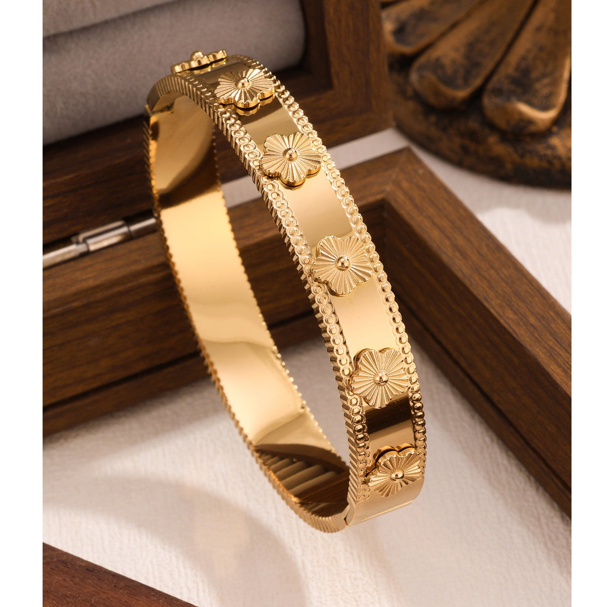 3-Piece Stainless Steel Stackable Bangle Set - Waterproof & Tarnish-Free